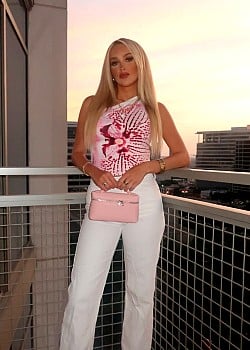 Lauren Taylor Dejohn